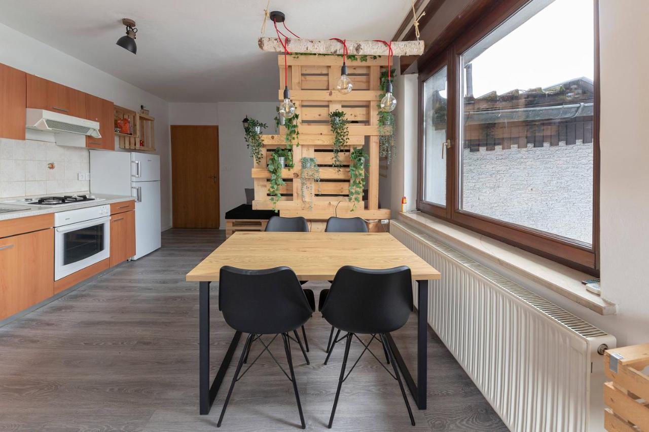 Apartma Vevce Apartment Ljubljana Ngoại thất bức ảnh